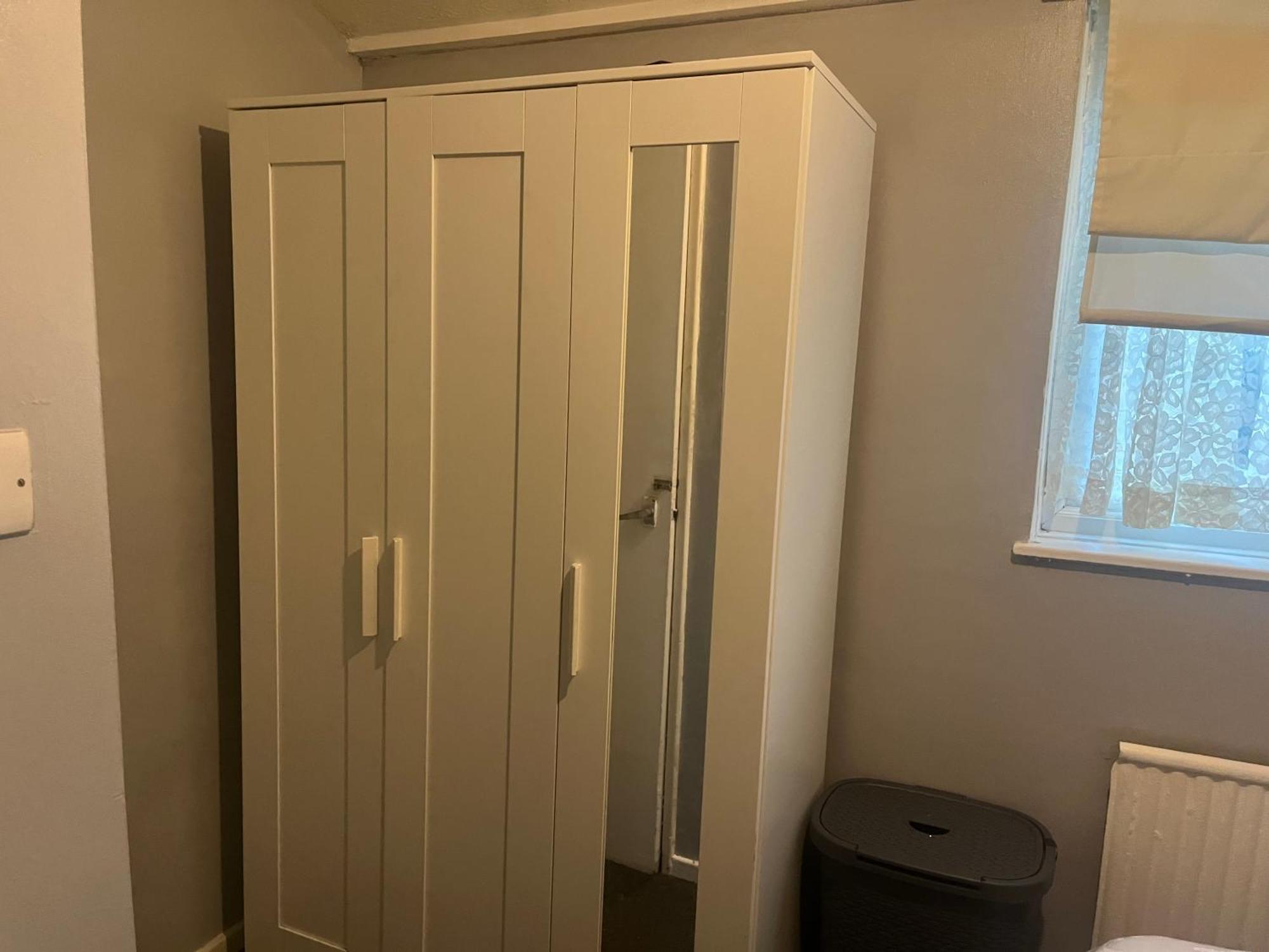 Queenomega'S Home Stay London Exterior photo